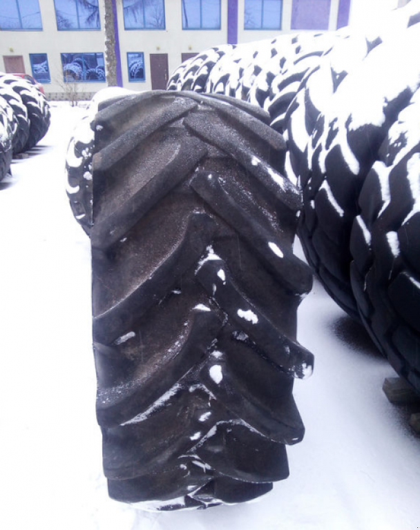 Reifen des Typs Dneproshina 23.1R26,  in Житомир (Bild 2)