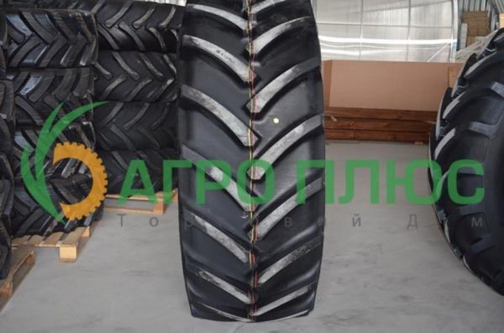 Reifen des Typs Mitas 710/70R38 166D/169A8 AC65 TL,  in Бровари (Bild 3)