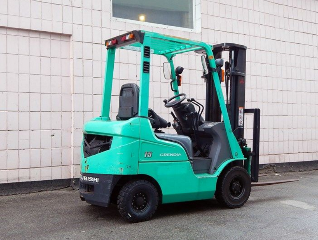 Gabelstapler des Typs Mitsubishi FD15D,  in Київ (Bild 1)