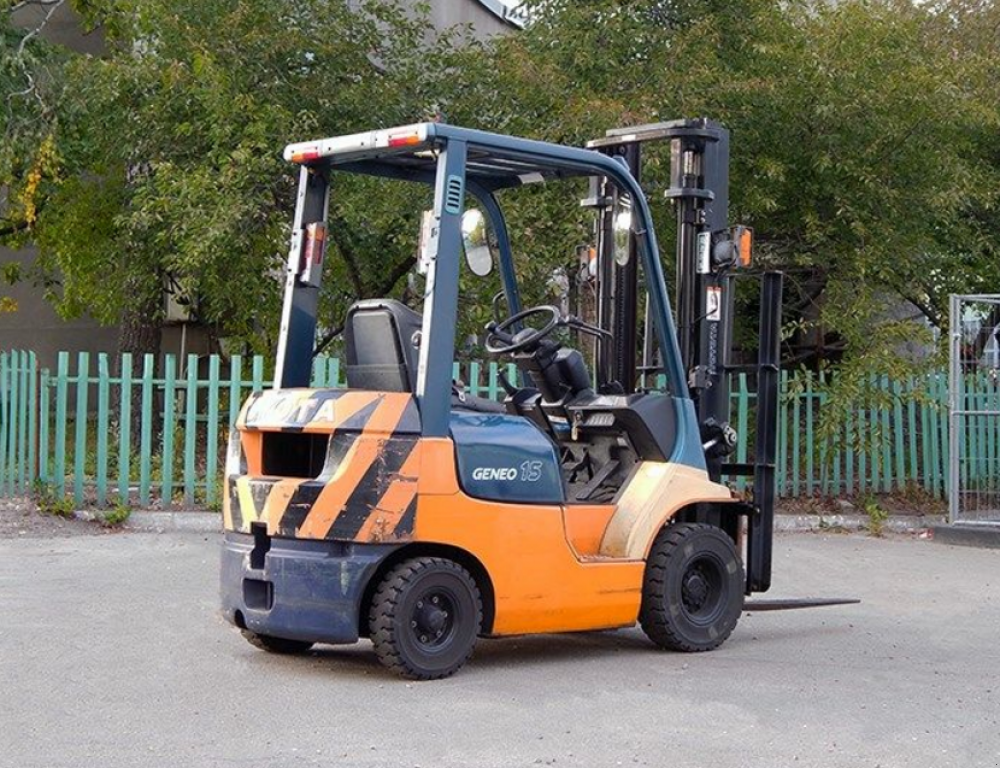 Gabelstapler des Typs Toyota 42-7FG15,  in Київ (Bild 2)