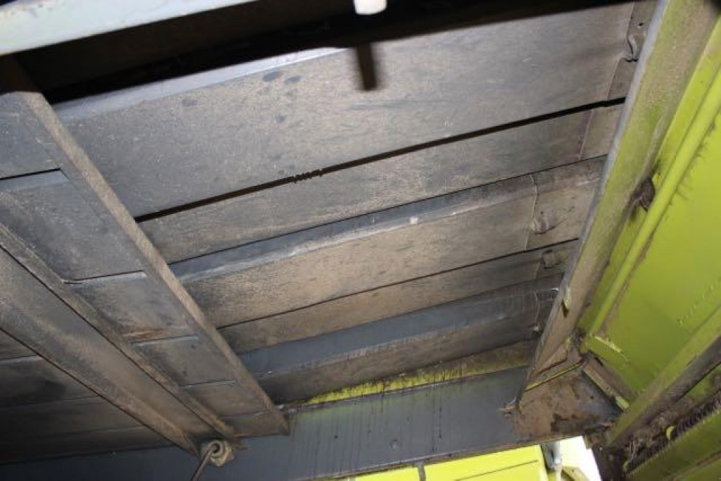 Oldtimer-Mähdrescher des Typs CLAAS Lexion 460, Neumaschine in Суми (Bild 4)