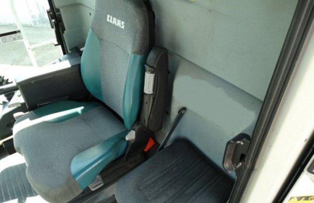 Oldtimer-Mähdrescher des Typs CLAAS Lexion 460, Neumaschine in Полтава (Bild 2)