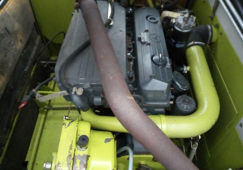 Oldtimer-Mähdrescher des Typs CLAAS Mega 208, Neumaschine in Полтава (Bild 3)