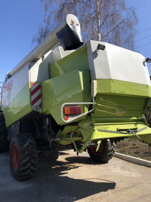 Oldtimer-Mähdrescher des Typs CLAAS Lexion 460, Neumaschine in Полтава (Bild 7)