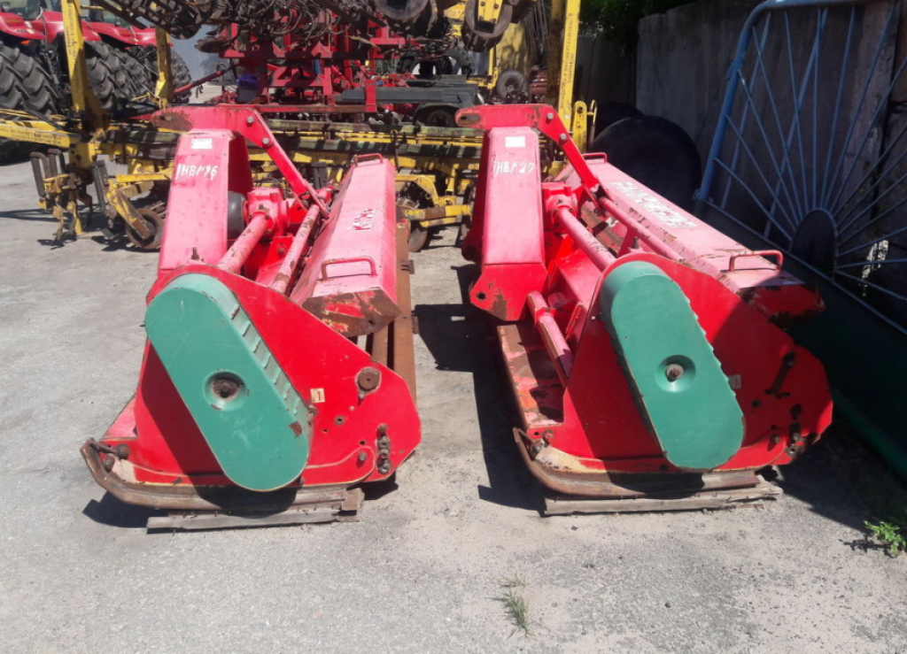 Straßenfräse des Typs Kirchner SM 300,  in Київ (Bild 1)