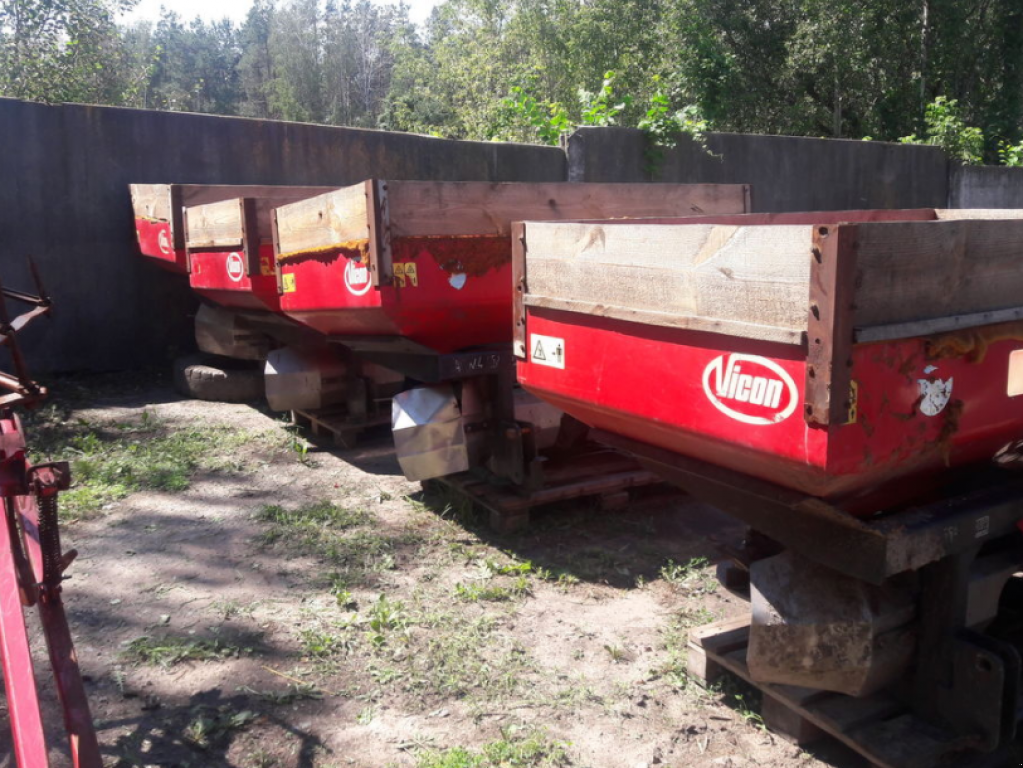 Sandstreuer & Salzstreuer des Typs Vicon RSM 1050,  in Київ (Bild 3)