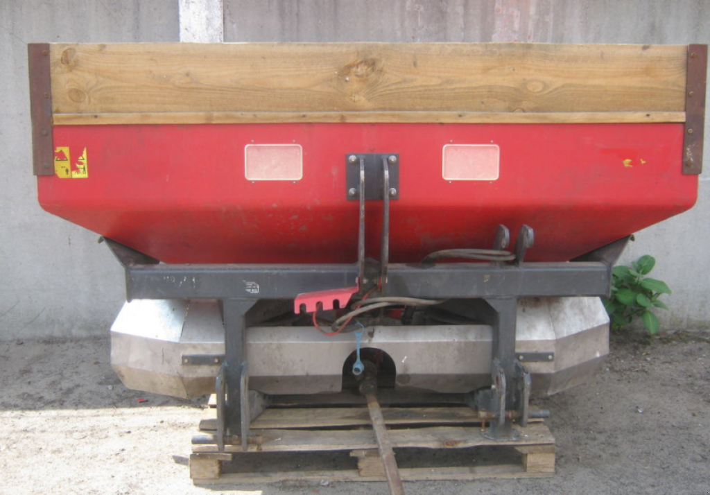 Sandstreuer & Salzstreuer des Typs Vicon RSM 1050,  in Київ (Bild 1)