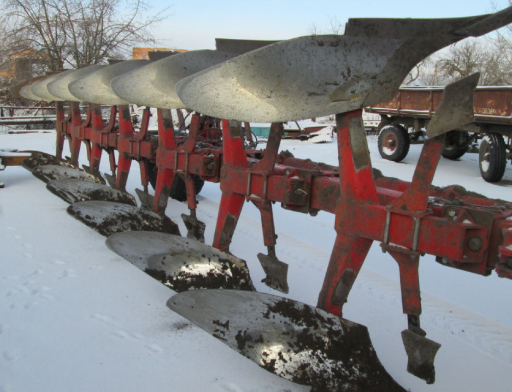 Scheibenpflug des Typs Gregoire-Besson SPR 7,  in Полонне (Bild 1)