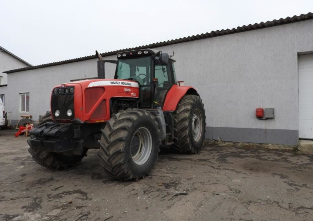 Oldtimer-Traktor des Typs Massey Ferguson 8480, Neumaschine in Львів (Bild 2)