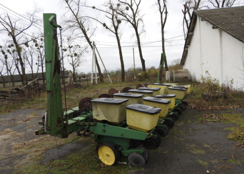 Direktsaatmaschine des Typs John Deere 7000,  in Львів (Bild 1)