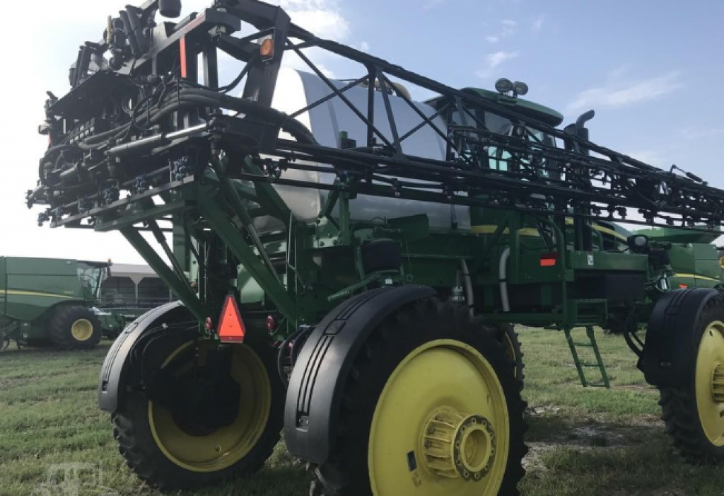 Selbstfahrspritze des Typs John Deere 4830,  in Біла Церква (Bild 2)