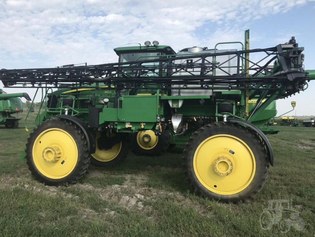 Selbstfahrspritze des Typs John Deere 4830,  in Біла Церква (Bild 6)