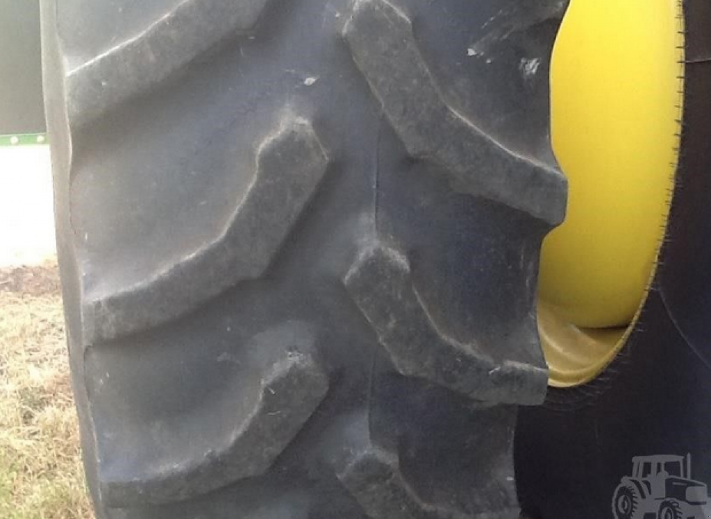 Oldtimer-Mähdrescher des Typs John Deere 9770 STS, Neumaschine in Біла Церква (Bild 2)