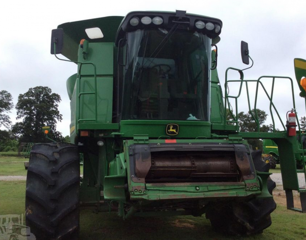 Oldtimer-Mähdrescher des Typs John Deere 9770 STS, Neumaschine in Біла Церква (Bild 7)