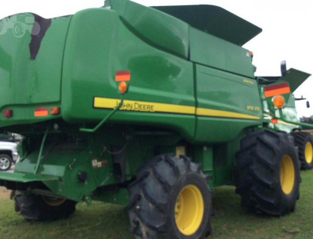 Oldtimer-Mähdrescher des Typs John Deere 9770 STS, Neumaschine in Біла Церква (Bild 3)
