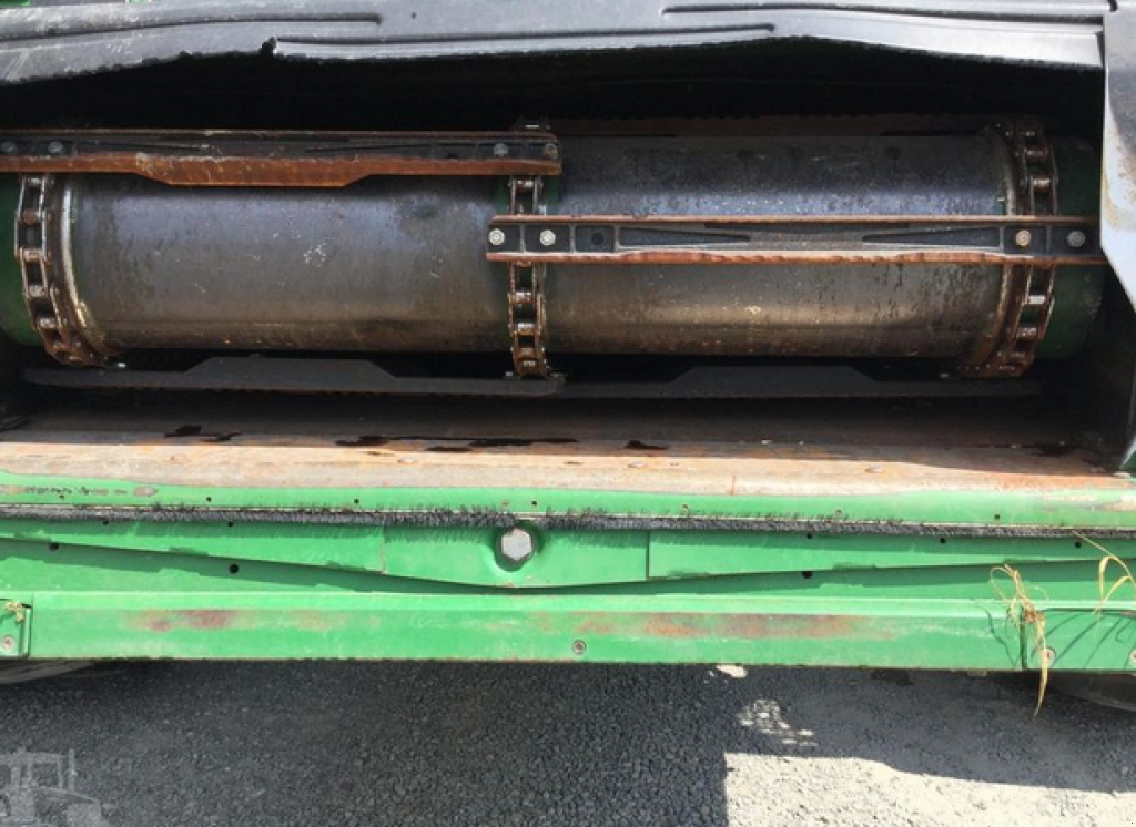 Oldtimer-Mähdrescher des Typs John Deere 9770 STS, Neumaschine in Біла Церква (Bild 8)