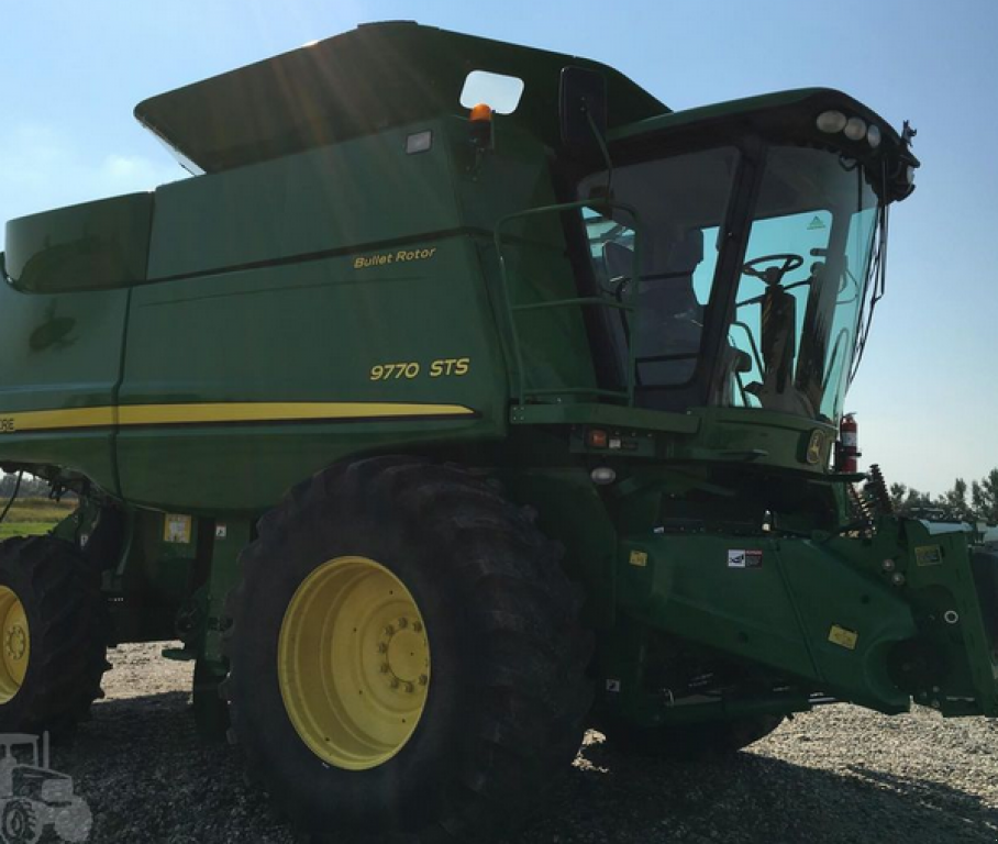 Oldtimer-Mähdrescher des Typs John Deere 9770 STS, Neumaschine in Біла Церква (Bild 3)