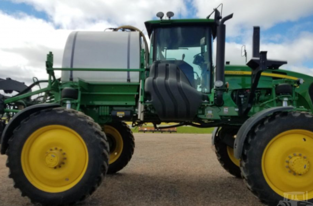 Selbstfahrspritze des Typs John Deere 4830,  in Біла Церква (Bild 2)