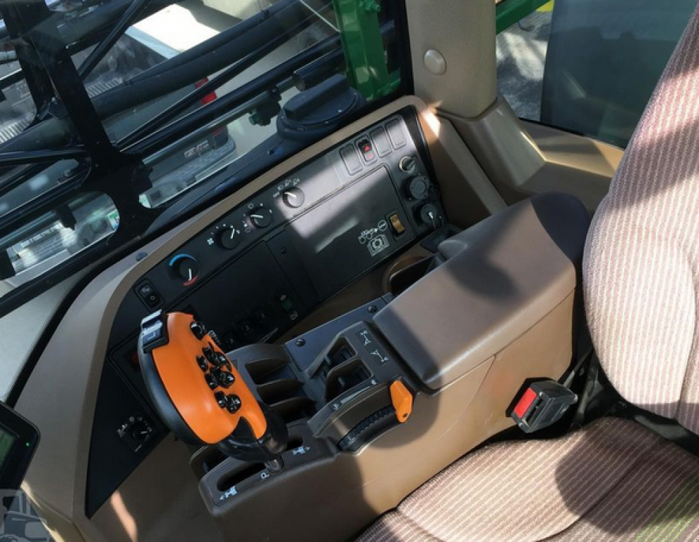 Selbstfahrspritze des Typs John Deere 4830,  in Біла Церква (Bild 3)