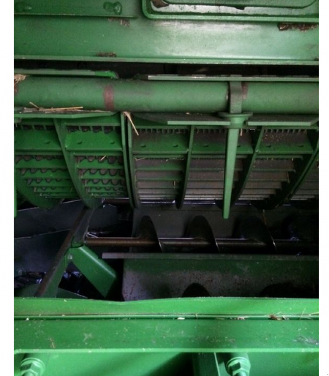 Oldtimer-Mähdrescher des Typs John Deere S670і, Neumaschine in Біла Церква (Bild 7)