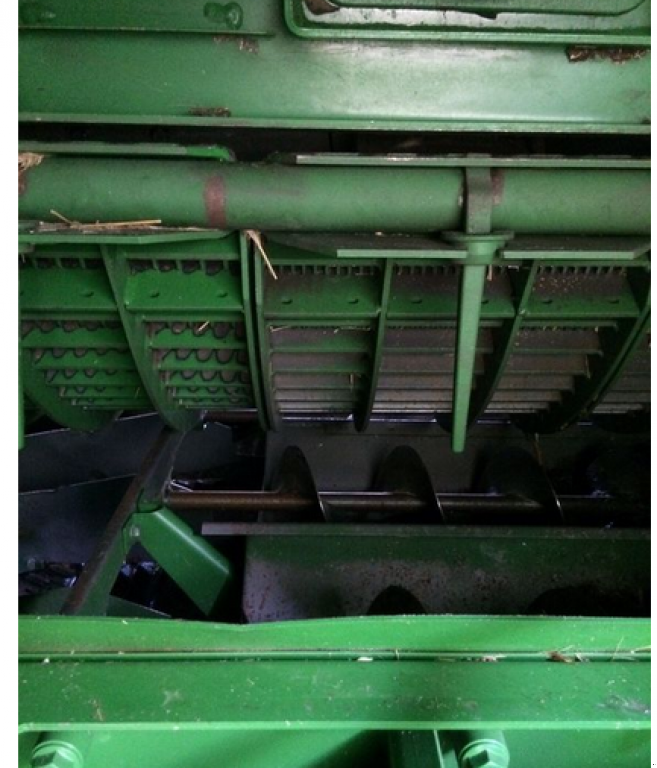 Oldtimer-Mähdrescher des Typs John Deere S670і, Neumaschine in Біла Церква (Bild 4)