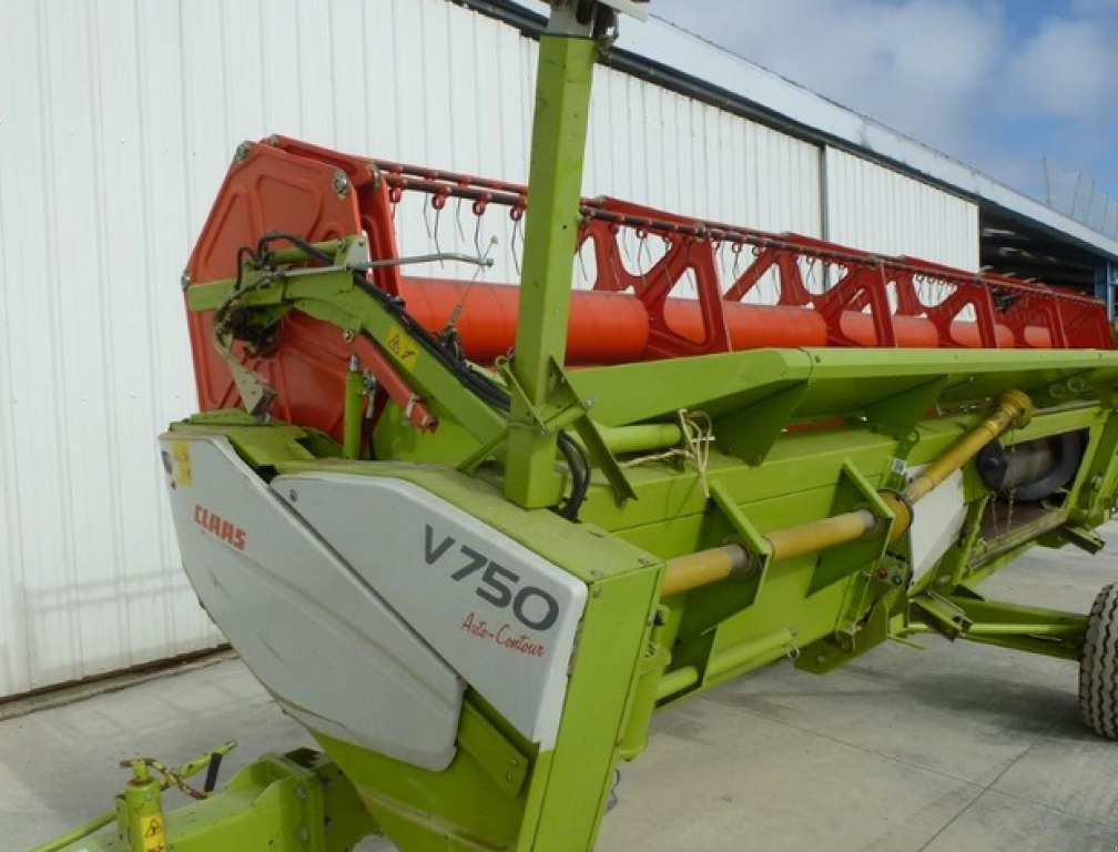 Oldtimer-Mähdrescher des Typs CLAAS Lexion 560, Neumaschine in Біла Церква (Bild 10)