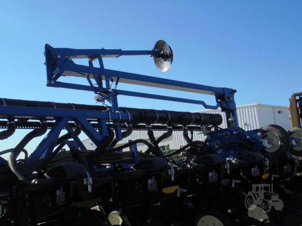 Gareeggenfelder des Typs Kinze 3600,  in Біла Церква (Bild 4)