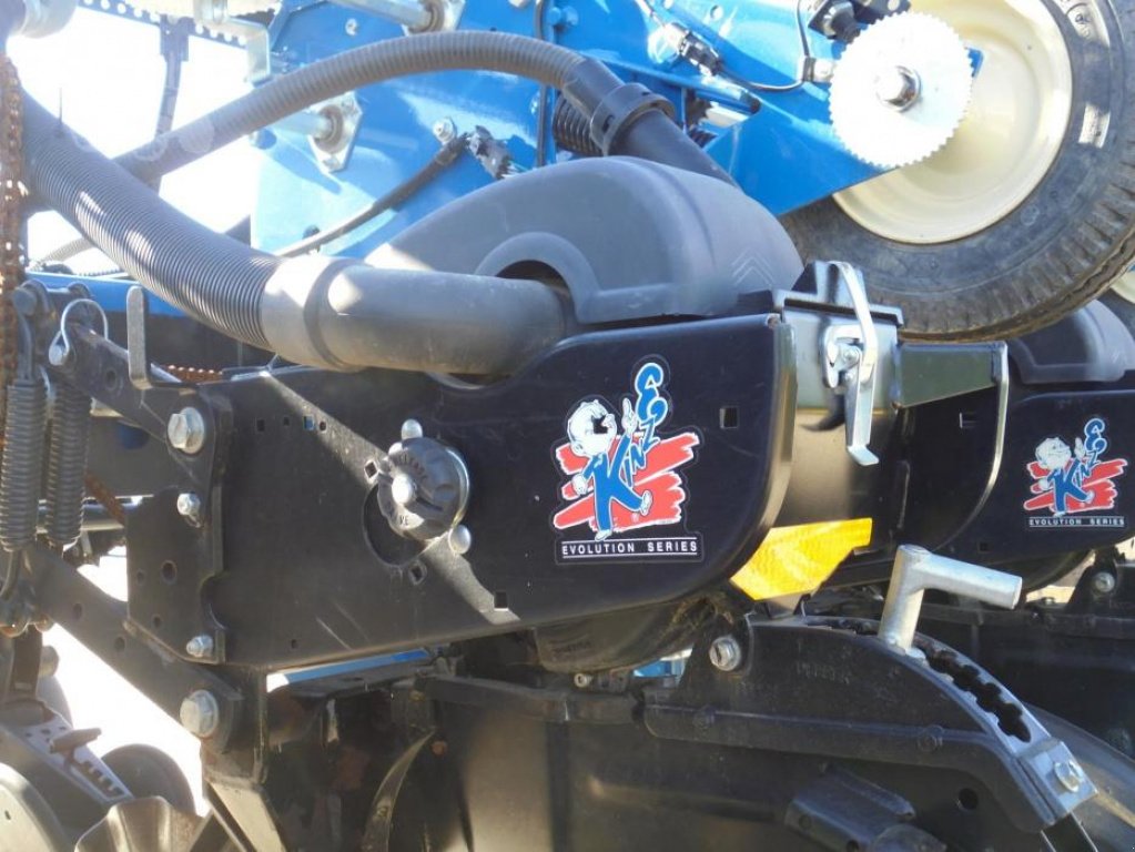 Gareeggenfelder des Typs Kinze 3600,  in Біла Церква (Bild 9)