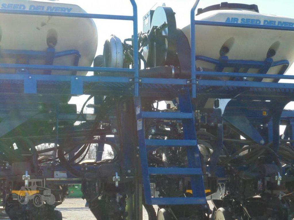 Gareeggenfelder des Typs Kinze 3600,  in Біла Церква (Bild 5)