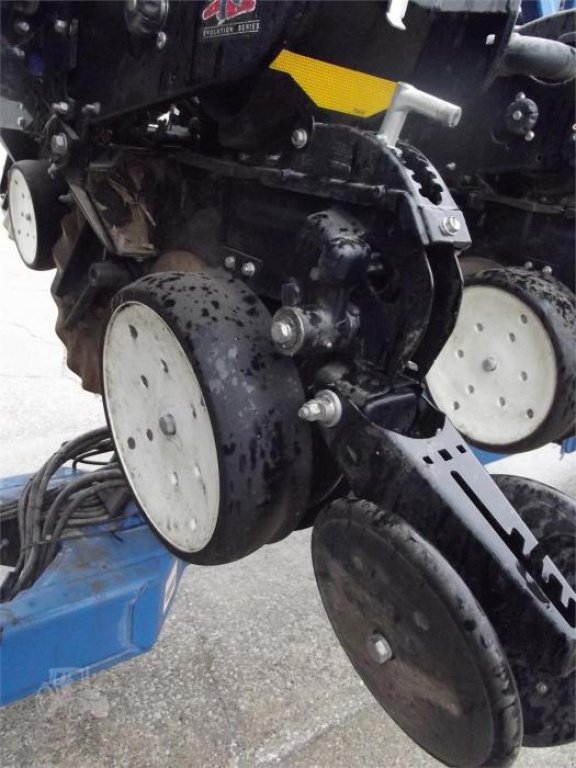 Gareeggenfelder des Typs Kinze 3600,  in Біла Церква (Bild 6)