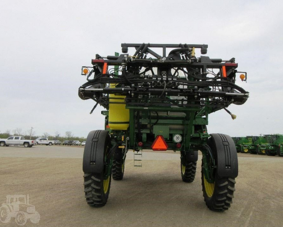 Selbstfahrspritze des Typs John Deere 4830,  in Біла Церква (Bild 3)