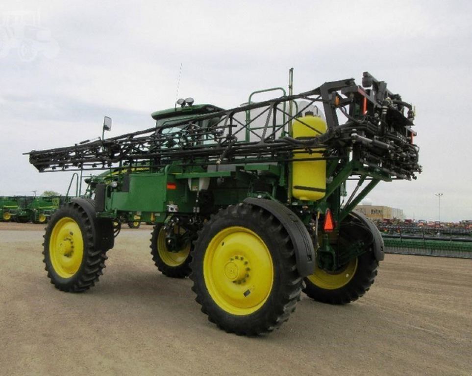 Selbstfahrspritze des Typs John Deere 4830,  in Біла Церква (Bild 4)