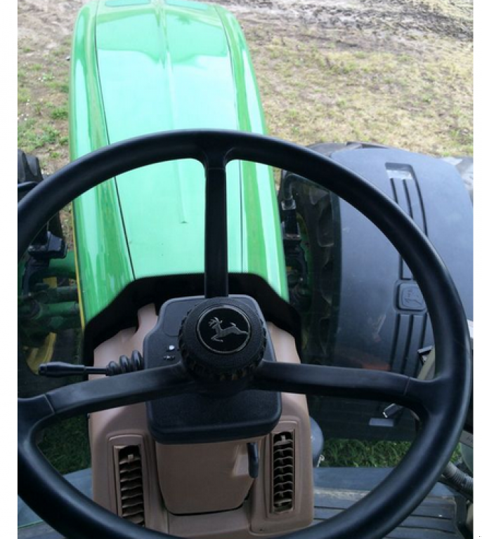 Oldtimer-Traktor des Typs John Deere 8520, Neumaschine in Біла Церква (Bild 8)