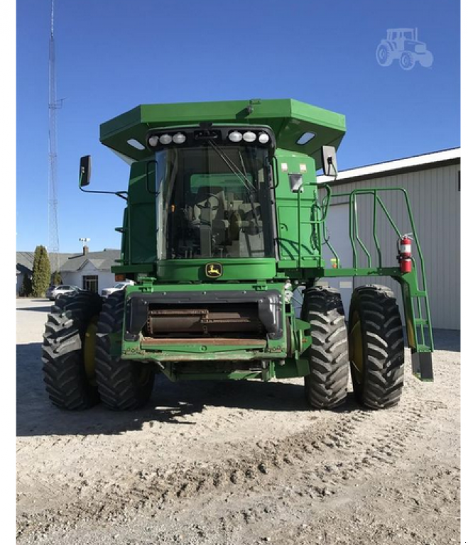 Oldtimer-Mähdrescher des Typs John Deere 9660 STS,  in Біла Церква (Bild 3)