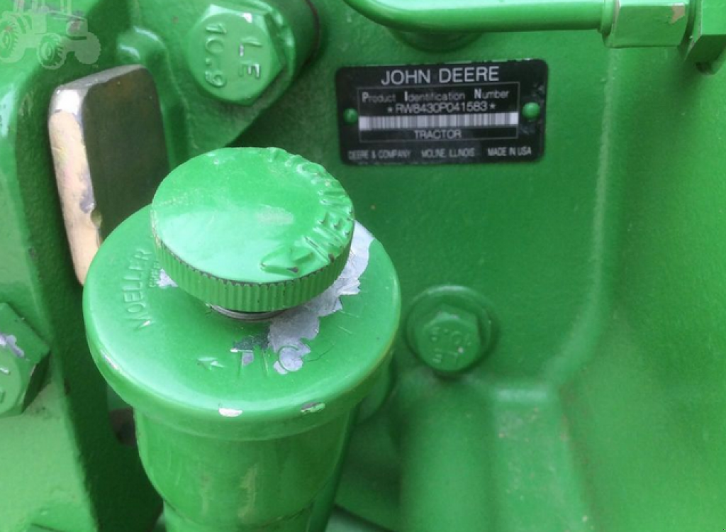 Oldtimer-Traktor des Typs John Deere 8430, Neumaschine in Біла Церква (Bild 8)