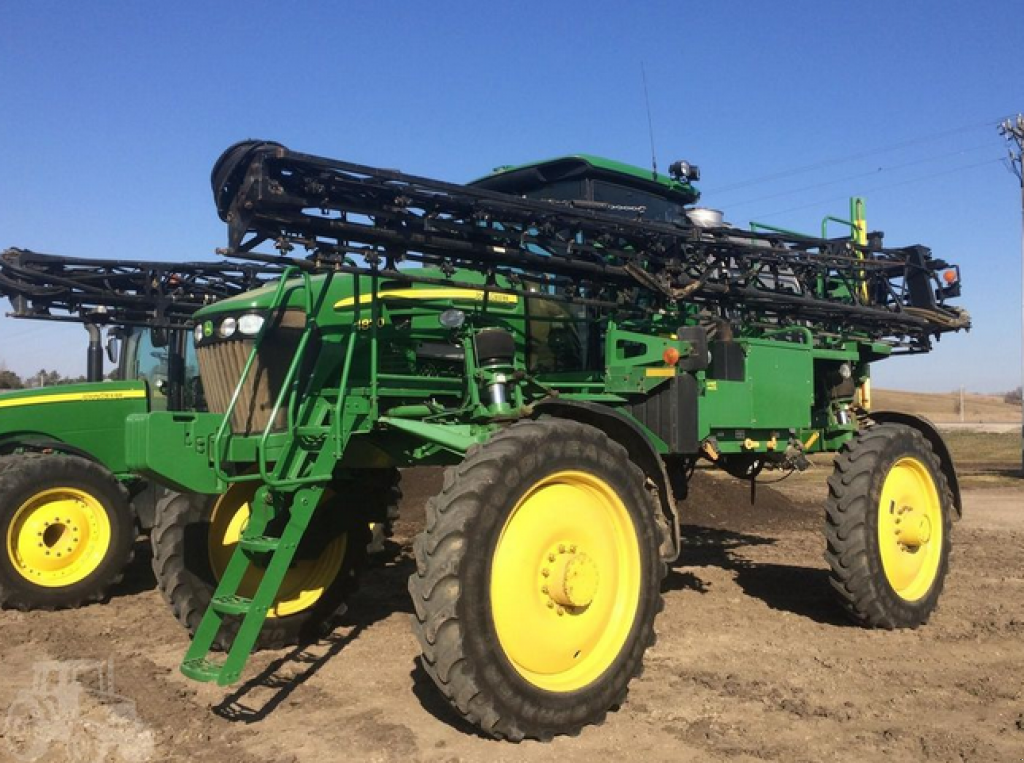 Selbstfahrspritze des Typs John Deere 4830,  in Біла Церква (Bild 4)