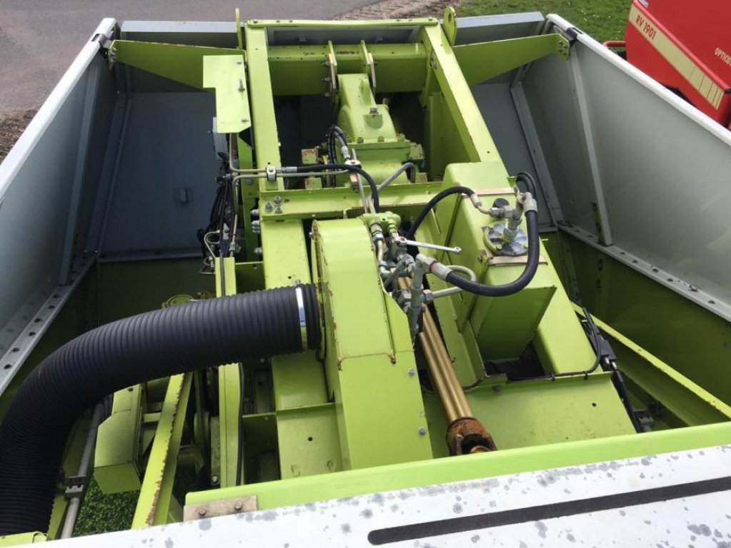 Hochdruckpresse des Typs CLAAS Quadrant 2100,  in Біла Церква (Bild 7)