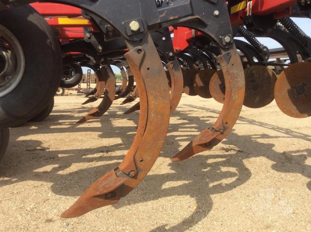 Spatenpflug des Typs Case IH Ecolo Tiger 875-13,  in Біла Церква (Bild 5)