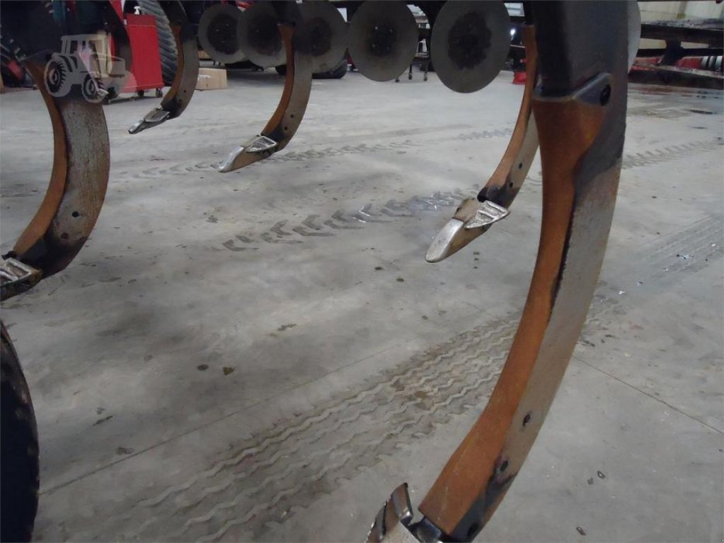 Spatenpflug des Typs Case IH Ecolo Tiger 875-9,  in Біла Церква (Bild 5)