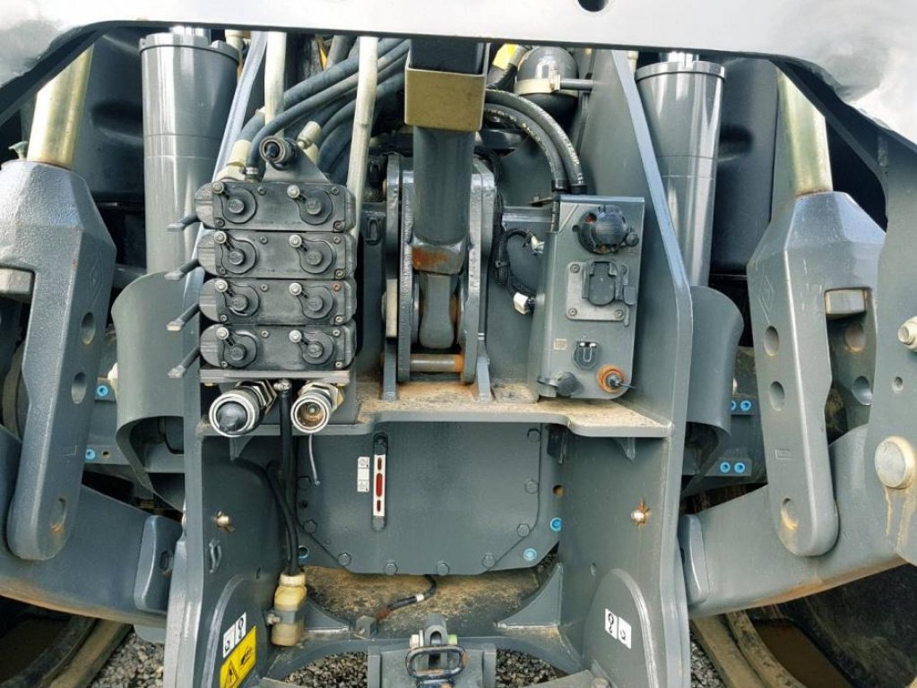 Raupentraktor des Typs CHALLENGER MT865C, Neumaschine in Біла Церква (Bild 5)