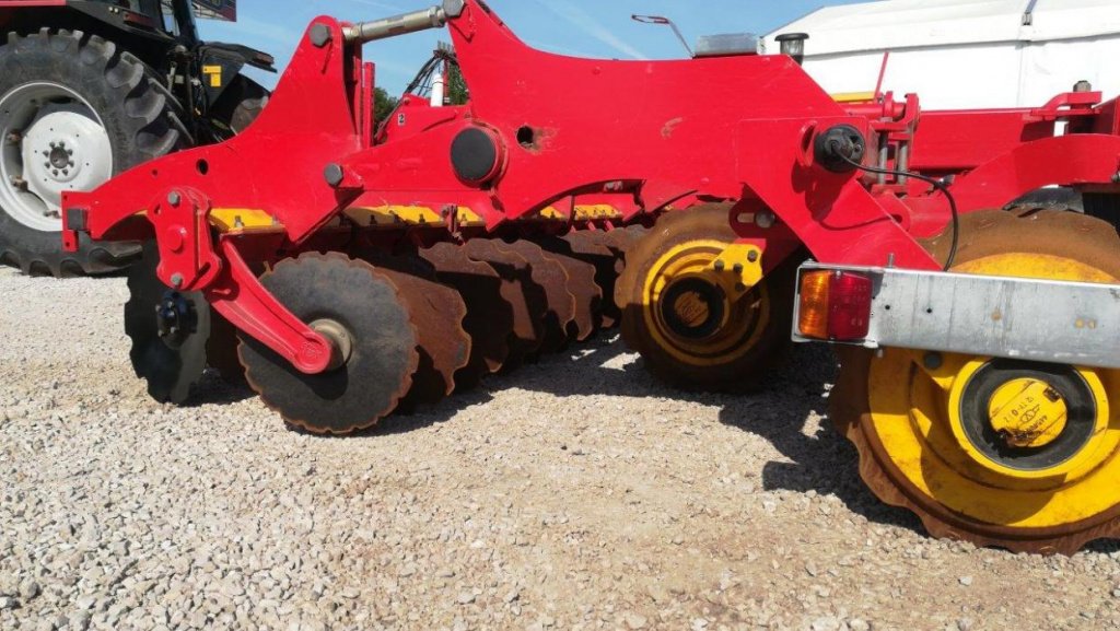 Wiesenegge des Typs Väderstad Carrier 820,  in Біла Церква (Bild 9)