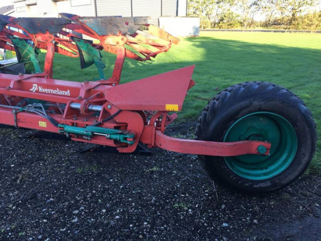 Scheibenpflug des Typs Kverneland RB 100/8,  in Біла Церква (Bild 9)