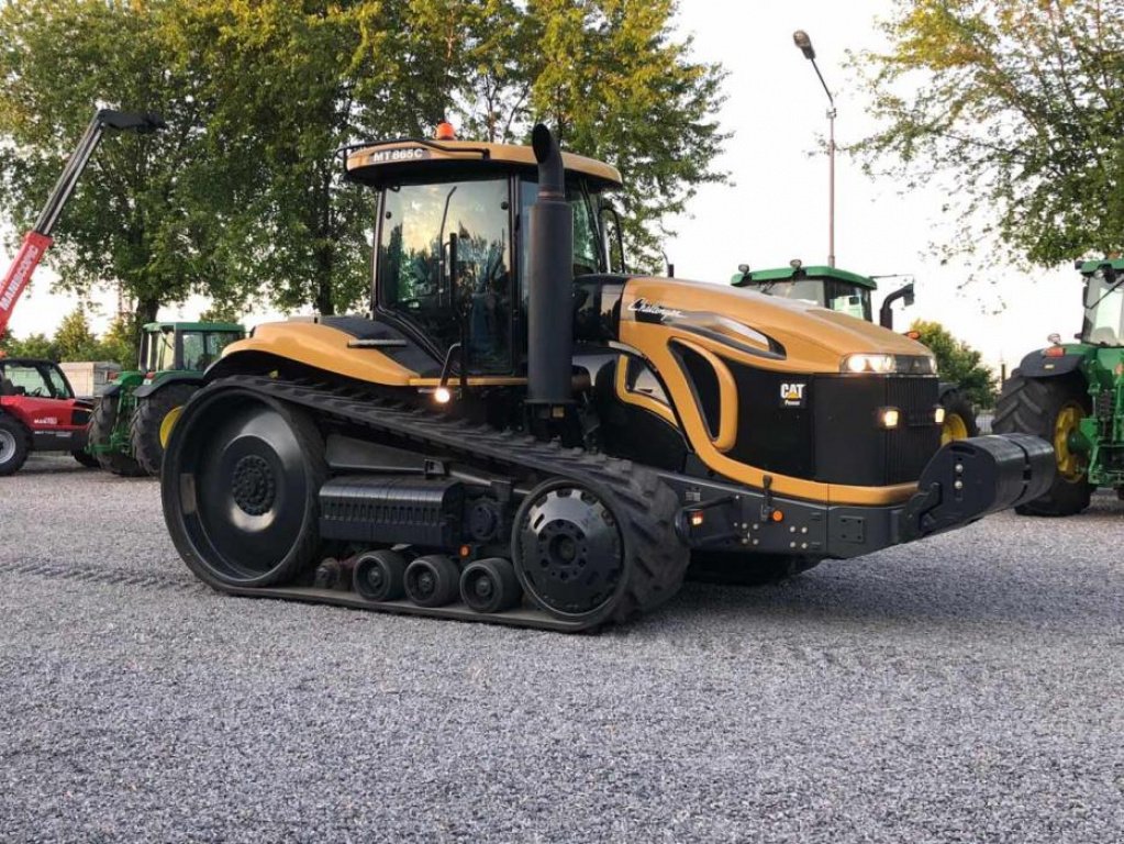 Raupentraktor des Typs CHALLENGER MT865C, Neumaschine in Біла Церква (Bild 3)