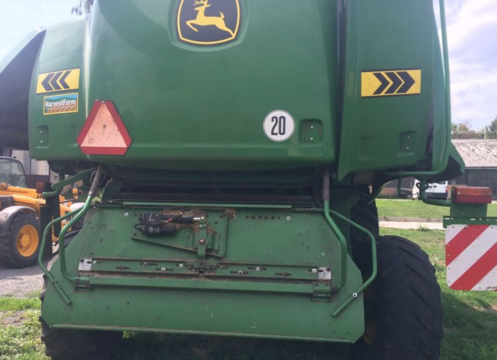 Oldtimer-Mähdrescher des Typs John Deere 9880 STS, Neumaschine in Вінниця (Bild 8)