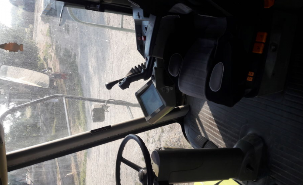 Oldtimer-Mähdrescher des Typs CLAAS Lexion 480, Neumaschine in Вінниця (Bild 9)