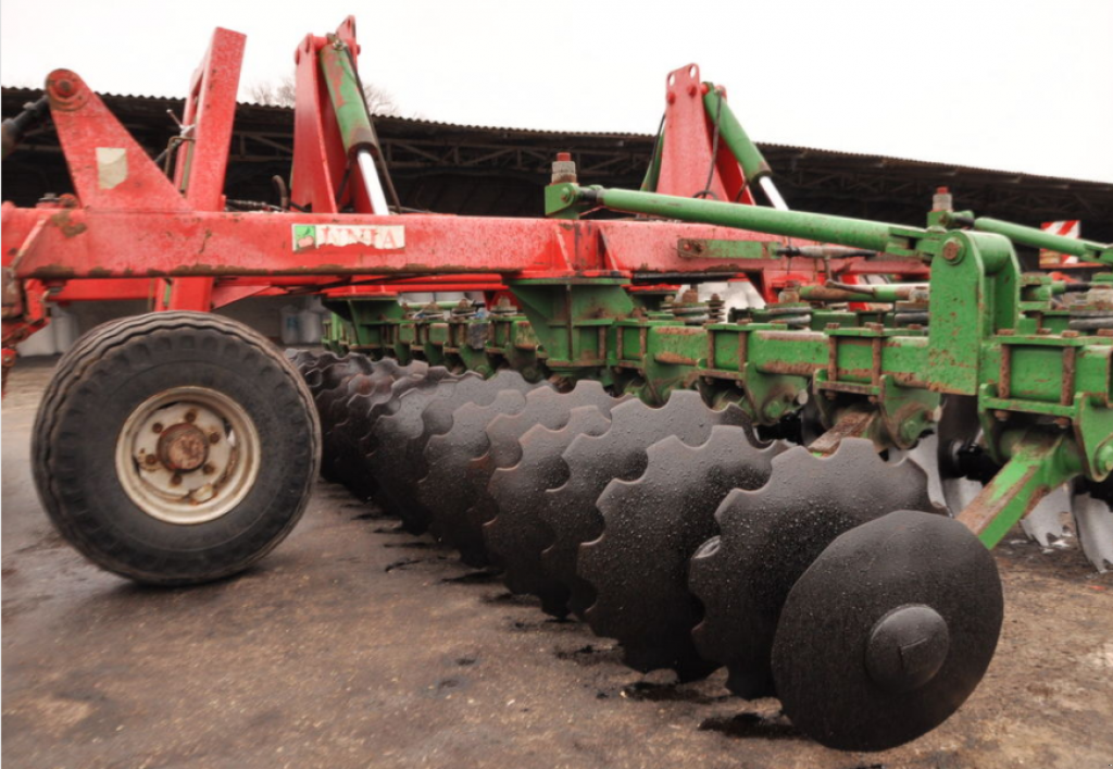 Wiesenegge des Typs Unia Twix 6.0 XL,  in Луцьк (Bild 1)