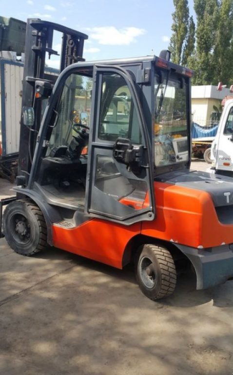 Gabelstapler des Typs Toyota 8FG30,  in Одеса (Bild 2)