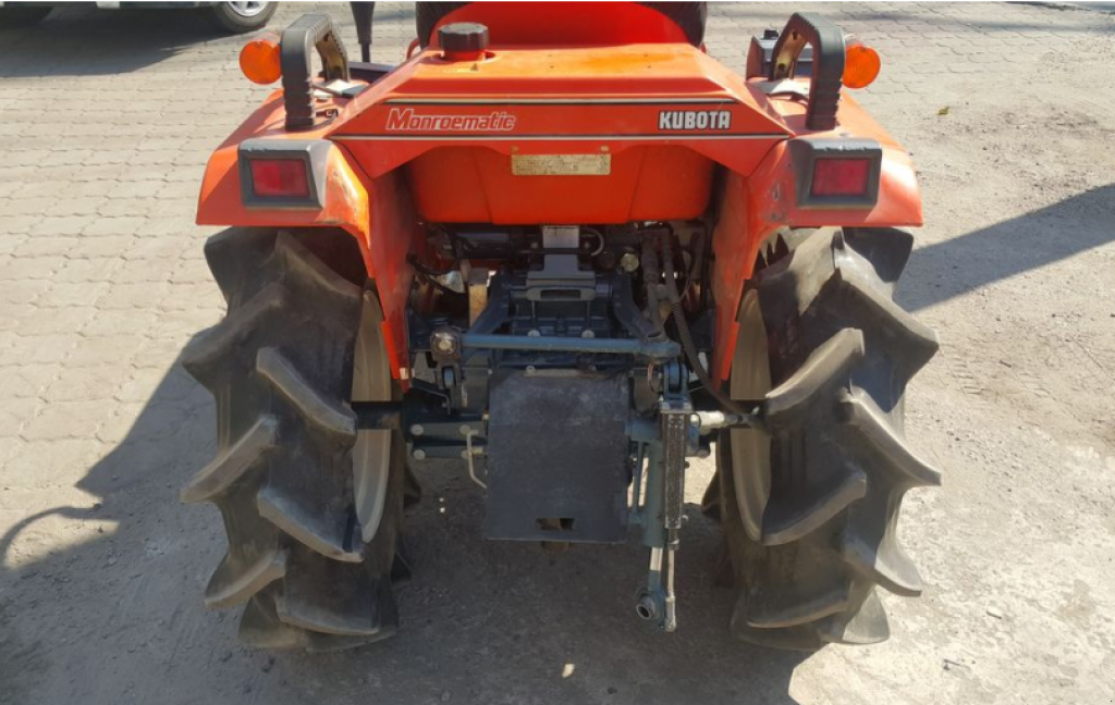 Hopfentraktor des Typs Kubota B1-14, Neumaschine in Одеса (Bild 3)