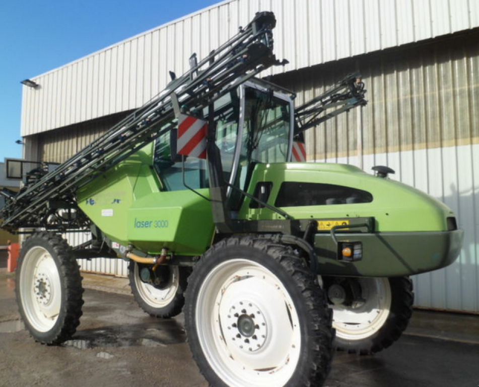 Selbstfahrspritze des Typs Tecnoma Laser 3000, Neumaschine in Харків (Bild 3)