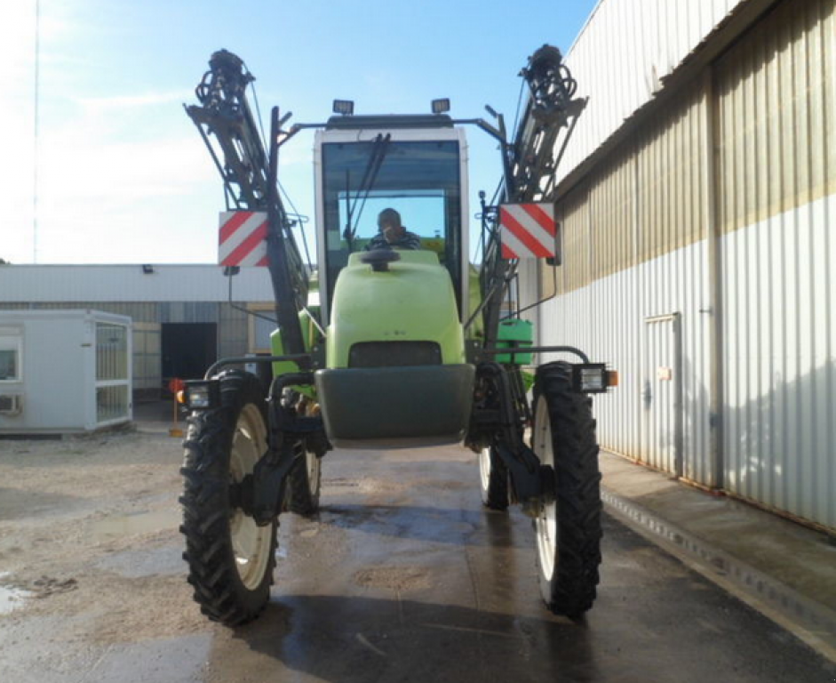 Selbstfahrspritze des Typs Tecnoma Laser 3000, Neumaschine in Харків (Bild 2)